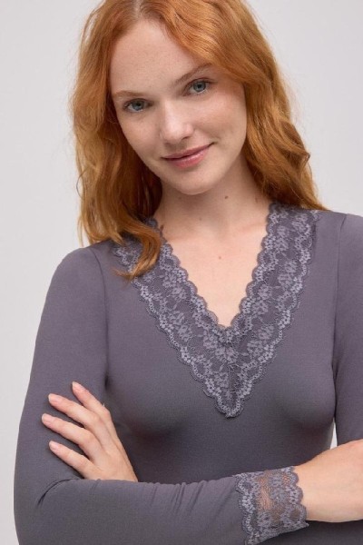 70034 YSABEL MORA CAMISETA TERMICA MUJER PICO ENCAJE