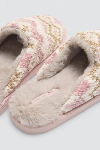 14146 YSABEL MORA ZAPATILLA MUJER GEOMETRICOS