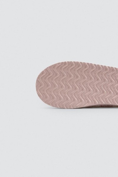 14146 YSABEL MORA ZAPATILLA MUJER GEOMETRICOS