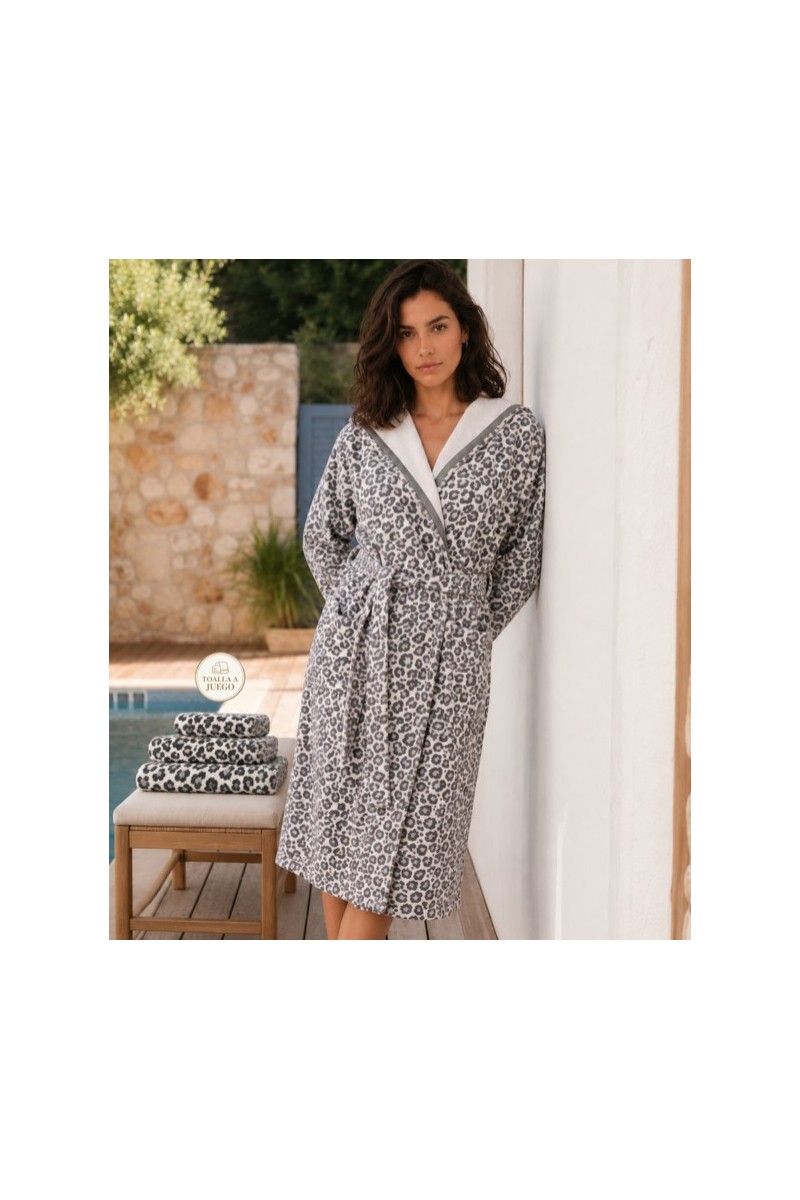 LEO ARCO BALENO ALBORNOZ CAPUCHA ANIMAL PRINT