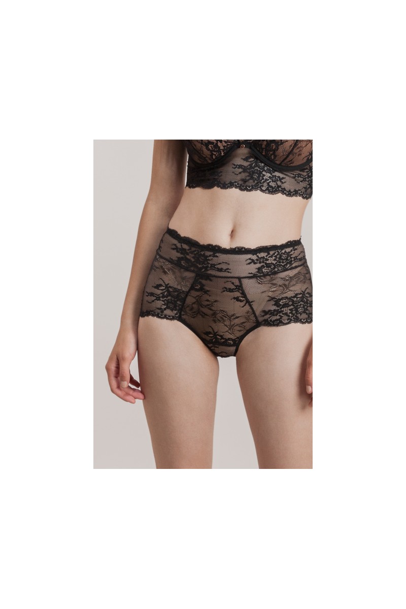 1 0445 GISELA BRAGA ALTA ENCAJE LACE